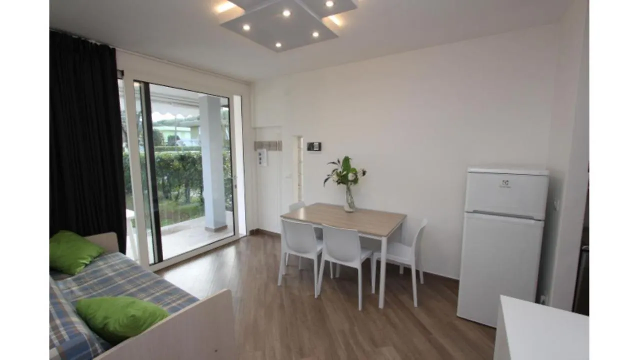 Apartment In Villa With Private Garden Bibione